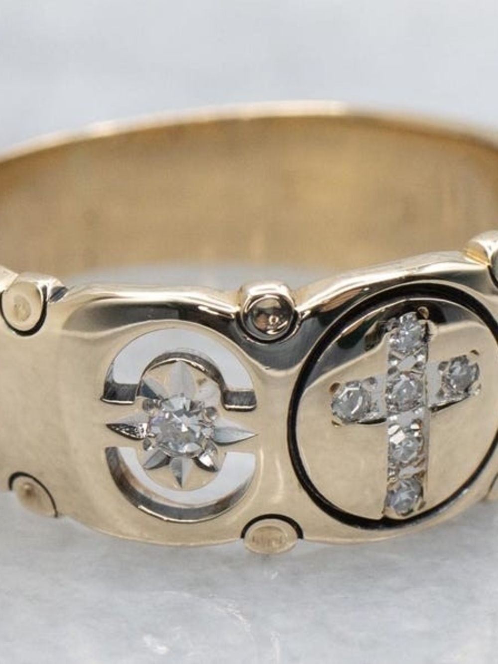 Vintage 14k Gold Cross Diamond Ring - Picture 3 of 6